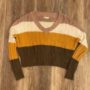 Aeropostale vneck sweater